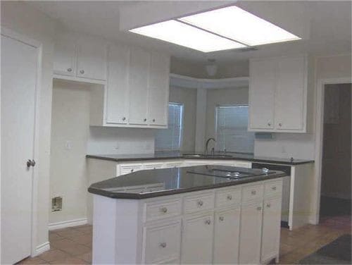Building Photo - 7 Knoll Pines Ct