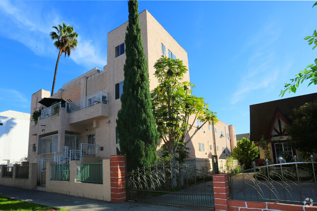 Building Photo - 6100 Afton Pl