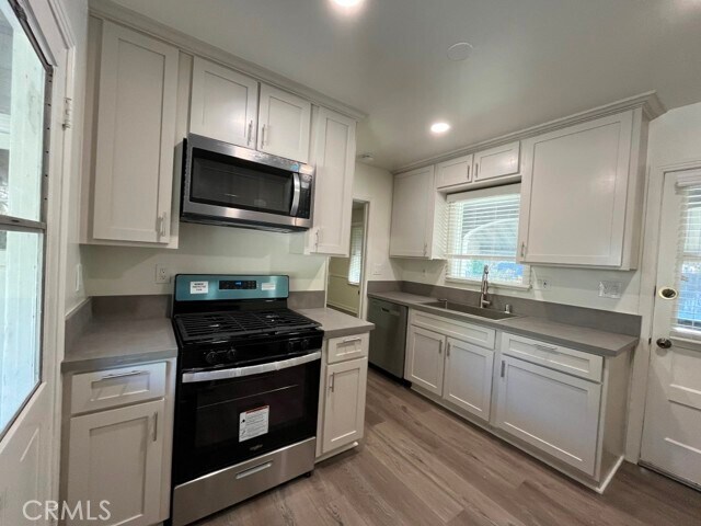 Foto del edificio - 14659 Killion St