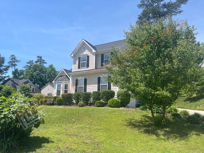 Building Photo - Lovely 4 Bedroom, 2.5 Bath Home w/ 2-Car G...