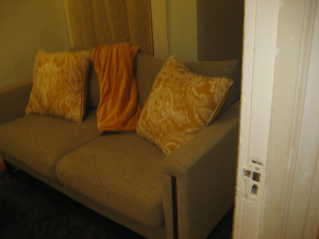 Foto del edificio - 709 Clayton St