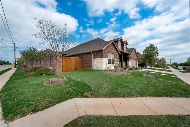 Building Photo - 1601 Primrose Pl