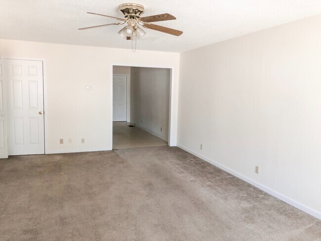 Foto del edificio - 808 Folmar St