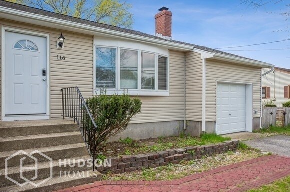 Building Photo - 116 E Woodside Ave