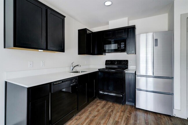 Foto del edificio - 4300 Rosslyn Rd