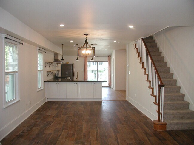 Foto del edificio - Beautiful 3 Bed - 1.5 Bath in Collingswood!