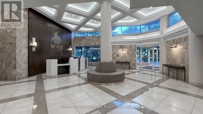 Building Photo - 7300 Yonge St