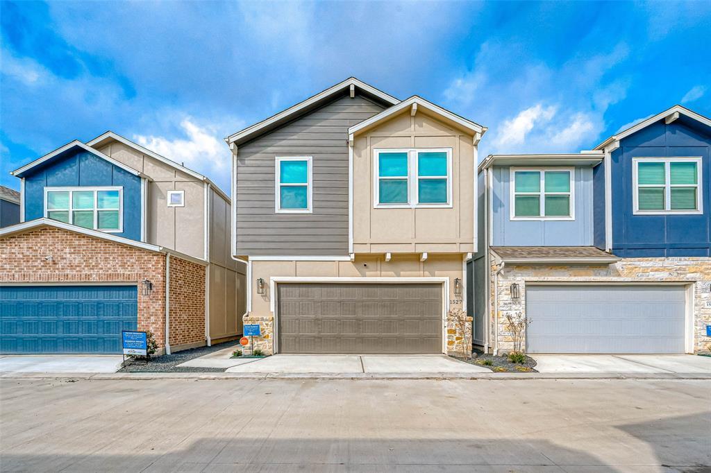 Foto principal - 1527 Beach Oak Dr