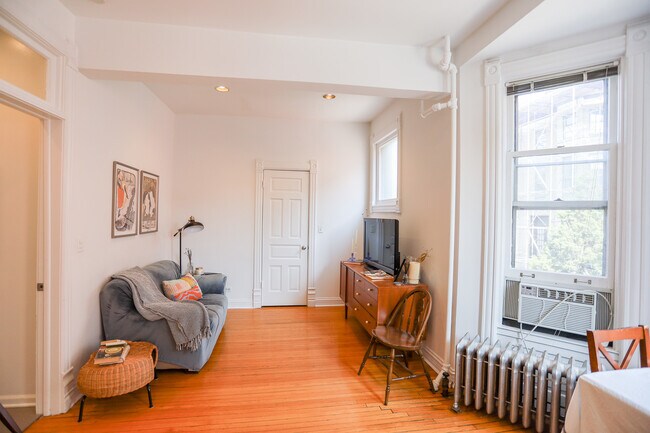 Foto del edificio - 165 W Menomonee St