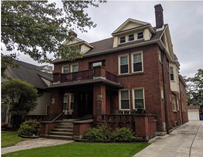 Building Photo - 114 Ashland Ave