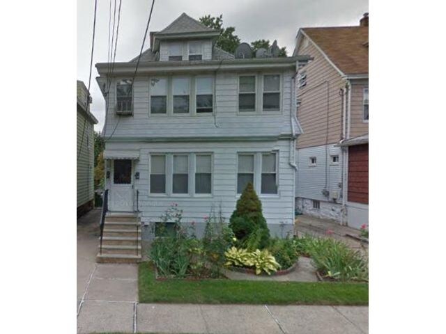 Primary Photo - 62 Pavonia Ave