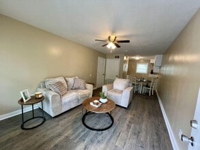 Building Photo - 3811 Mosley Ave