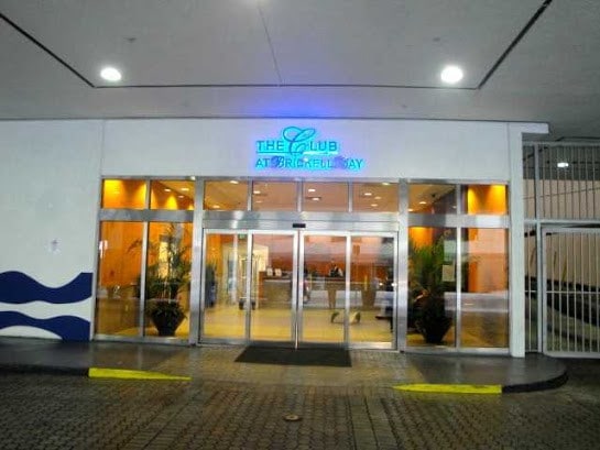 Building Photo - 1200 Brickell Bay Dr