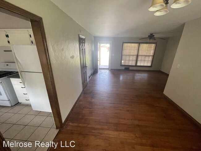 Building Photo - 3 br, 1 bath House - 6020 NW 55th Street