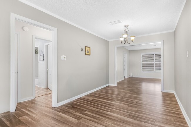 Foto del edificio - 1405 W Tennessee Ave