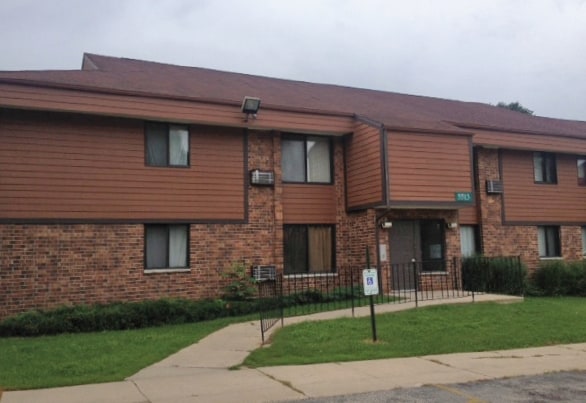Building Photo - Silver Spring Square Apartments