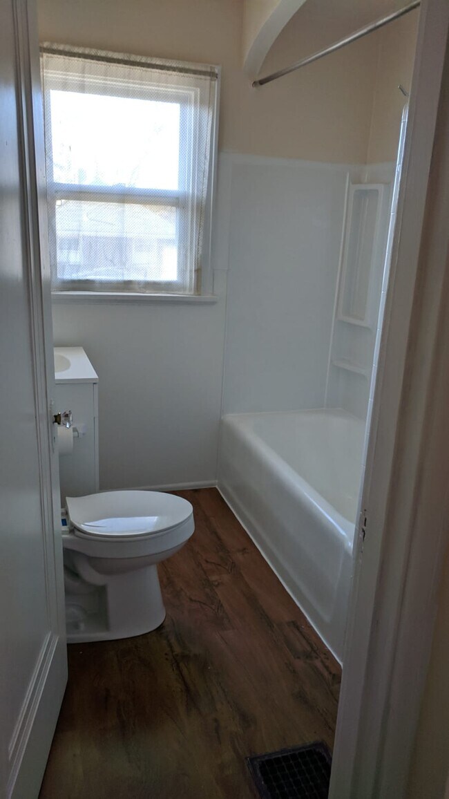 Foto del edificio - 7336 Whipple St