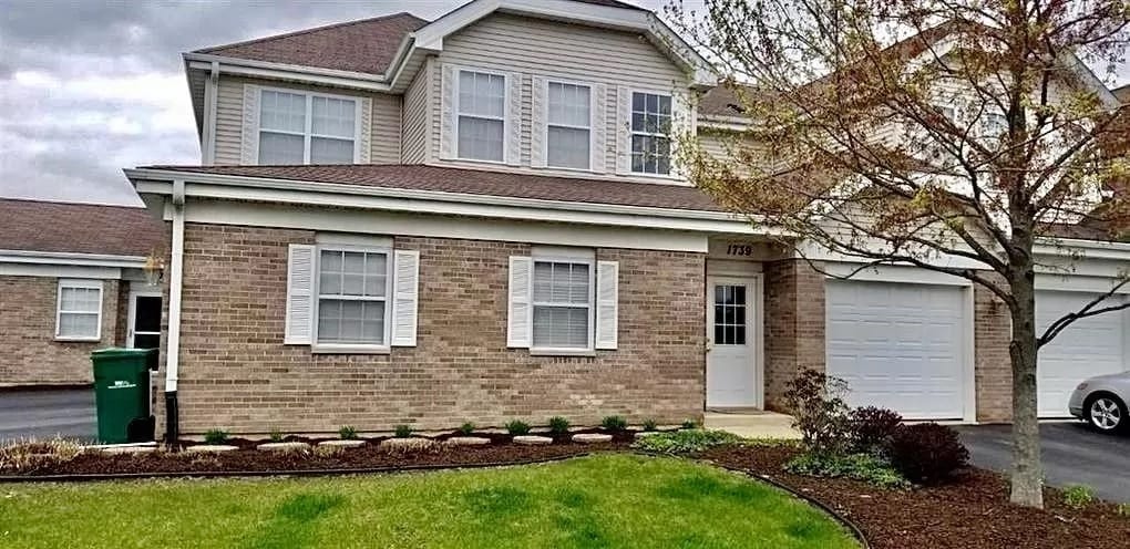Primary Photo - 1739 White Oak Trail