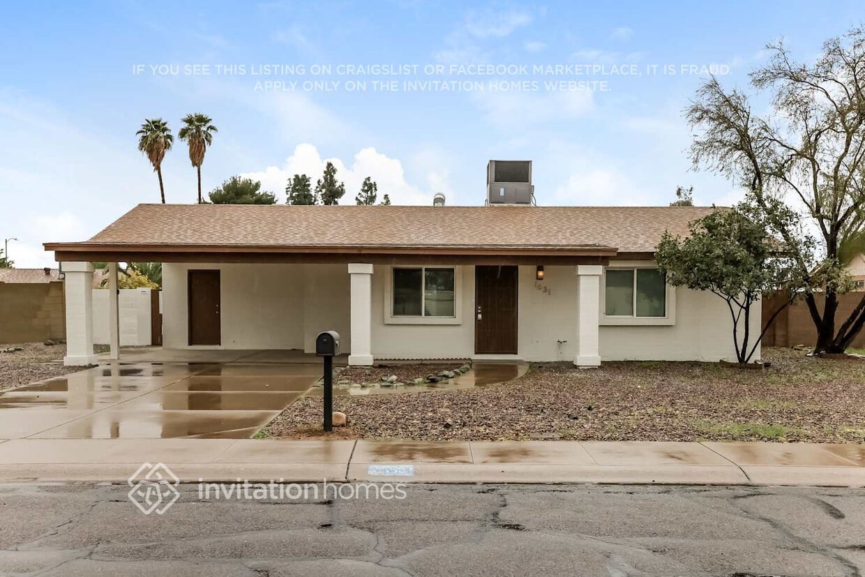 Primary Photo - 1631 W Helena Dr