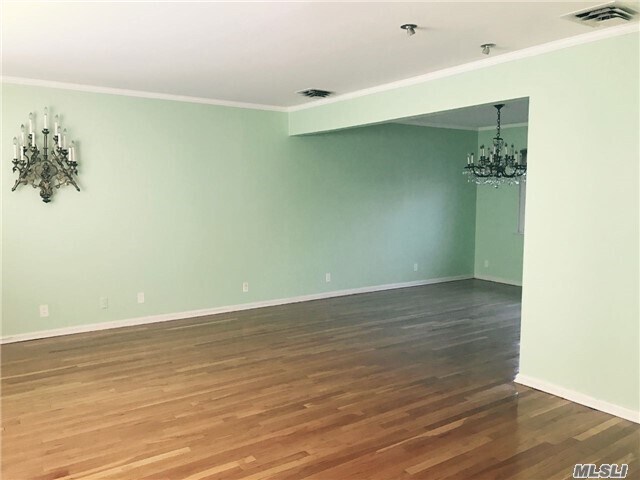 Building Photo - 240 Halsey Ave