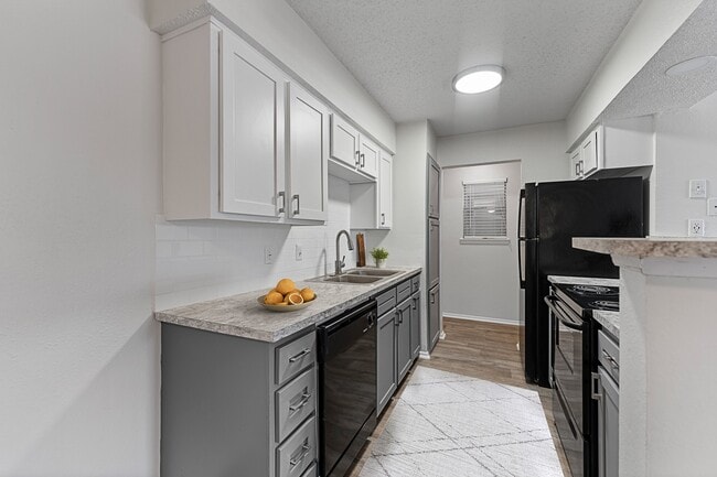 Upgraded A2 Kitchen - The Hills at Ironhorse