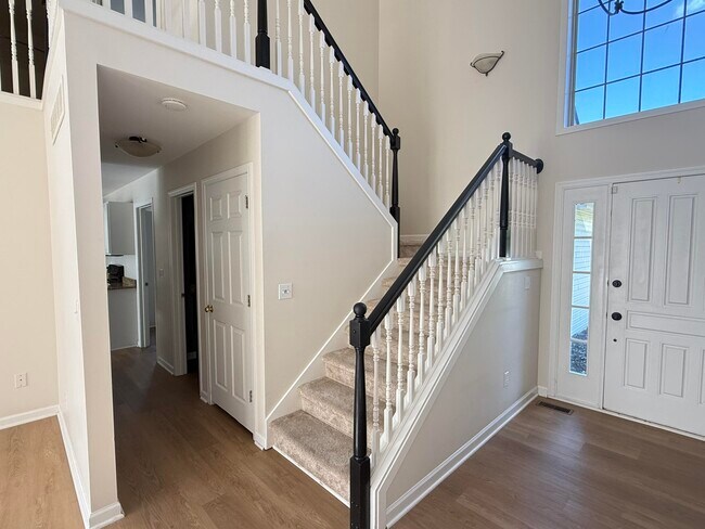Foto del edificio - 603 E Castlebury Cir
