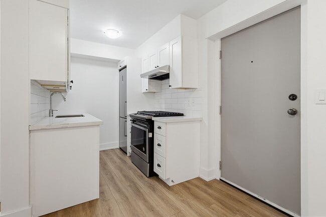 Building Photo - Trendy 1 Bed in Durand