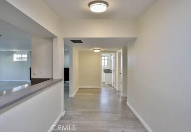 Foto del edificio - 14716 Borego Dr