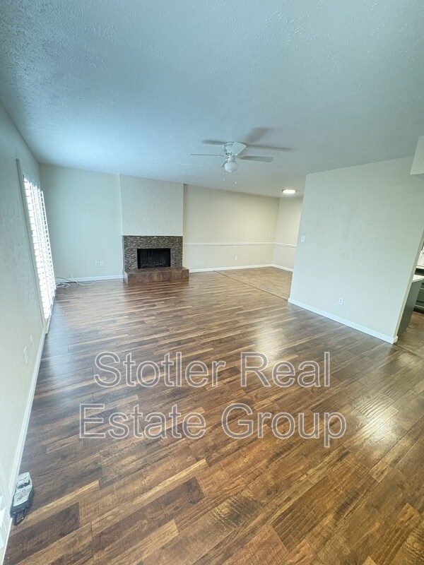Photo - 2622 Custer Pkwy House