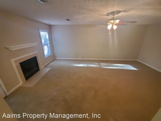 Building Photo - 3 br, 2 bath House - 2857 Chillingworth Dr.