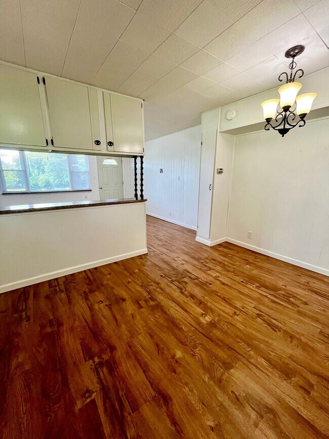 Foto del edificio - Duplex | 1 Bed | 1 Bath
