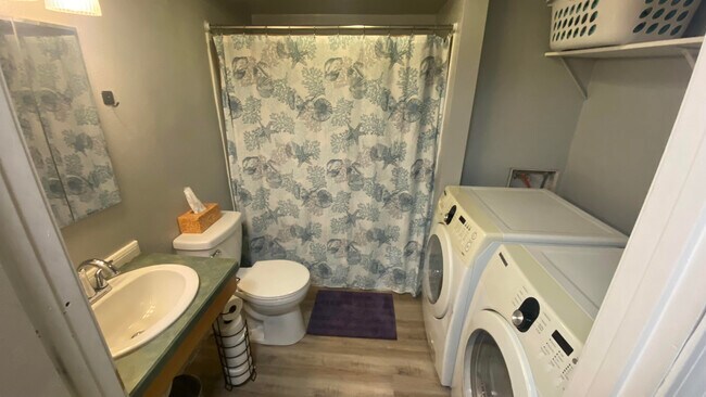 Foto del edificio - 7631 Adobe Dr