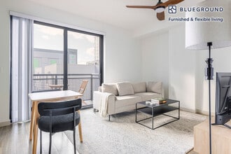 Building Photo - 221 SW 12th St