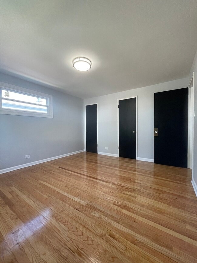 Foto del edificio - 6051 N Paulina St