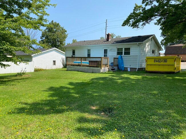 Building Photo - 3918 Lancaster Rd