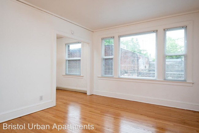 Foto del edificio - 904 NW 21st Ave
