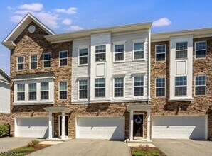 Building Photo - 30 Colgate Dr