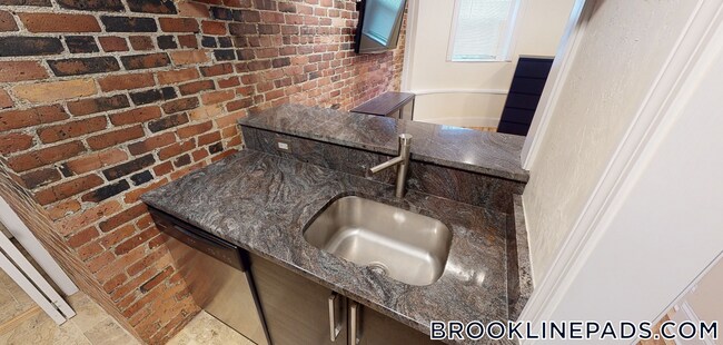 Foto del edificio - 69 Babcock St