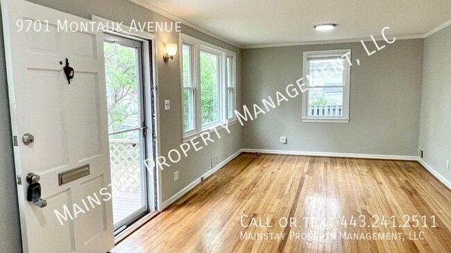 Foto del edificio - 9701 Montauk Ave