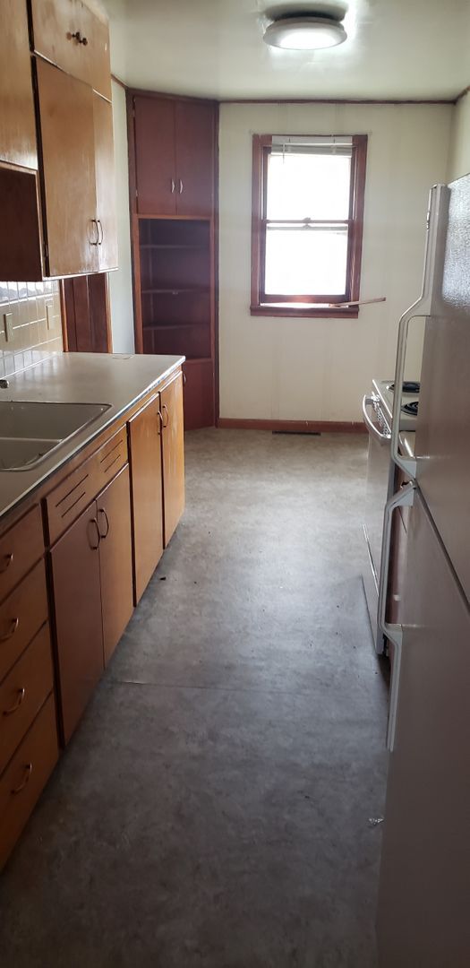 Building Photo - Downtown Durango 2 Bed/1 Bath with One-Car Oversized Garage