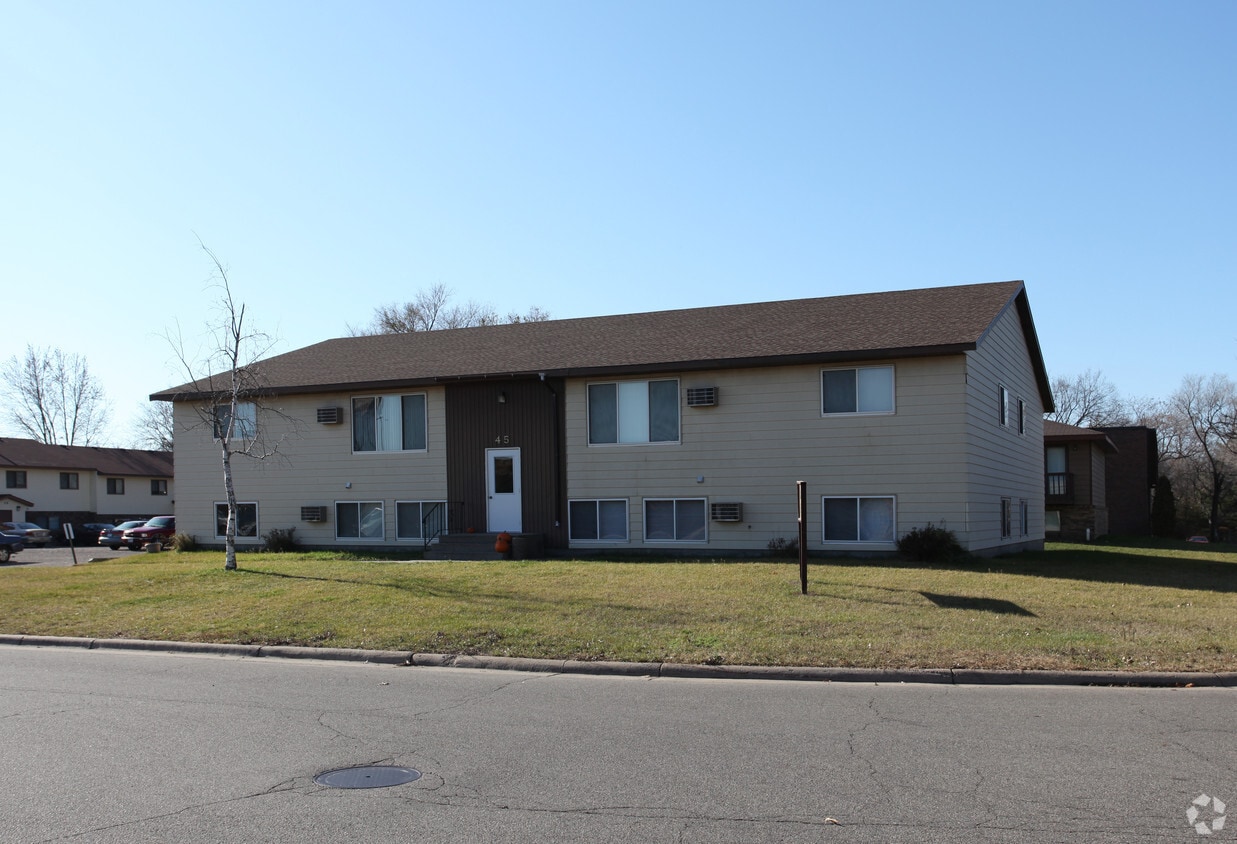 Frente de Kaiser Este - Kaiser East Apartments