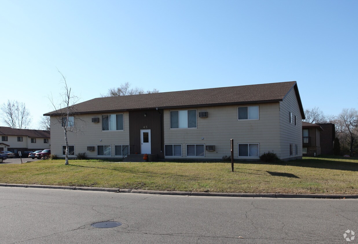 Primary Photo - Kaiser East Apartments