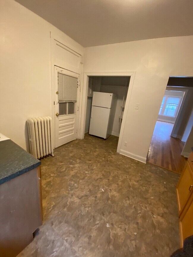 Foto del edificio - 1615 Ridge Ave
