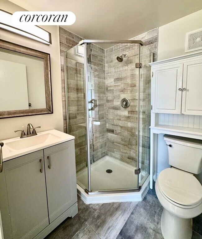 Foto del edificio - 321 E 119th St