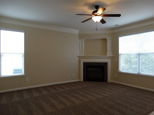 Foto del edificio - 8126 Rolling Meadows Lane