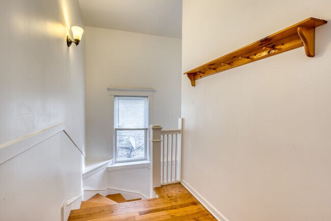 Foto del edificio - 4226 W Kamerling Ave