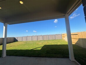 Building Photo - 16315 Mesquite Fld Dr