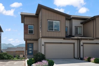 2389 Wildwood Ln