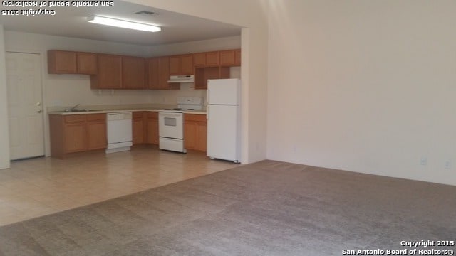 Building Photo - 7303 Golf Vista Blvd