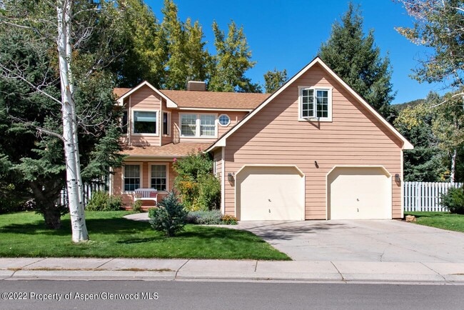 Building Photo - 389 Rabbit Rd